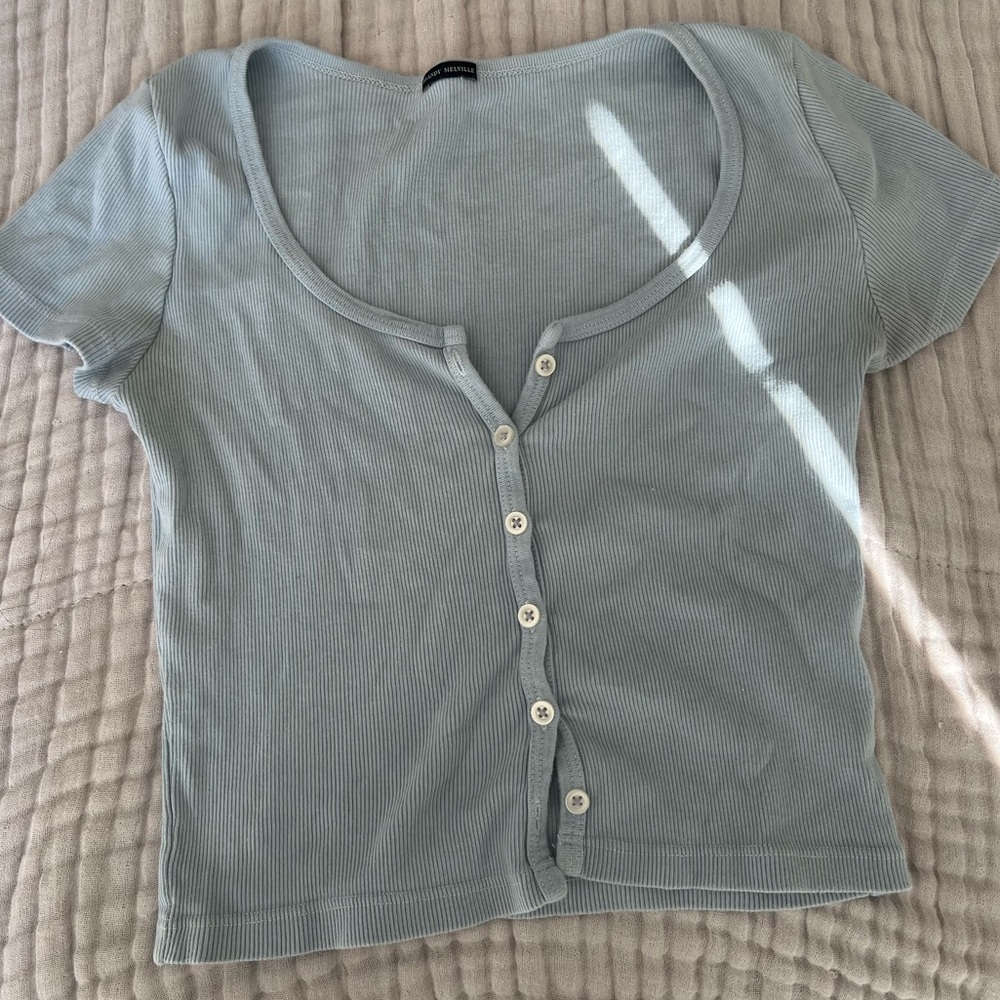 Brandy Melville short sleeve